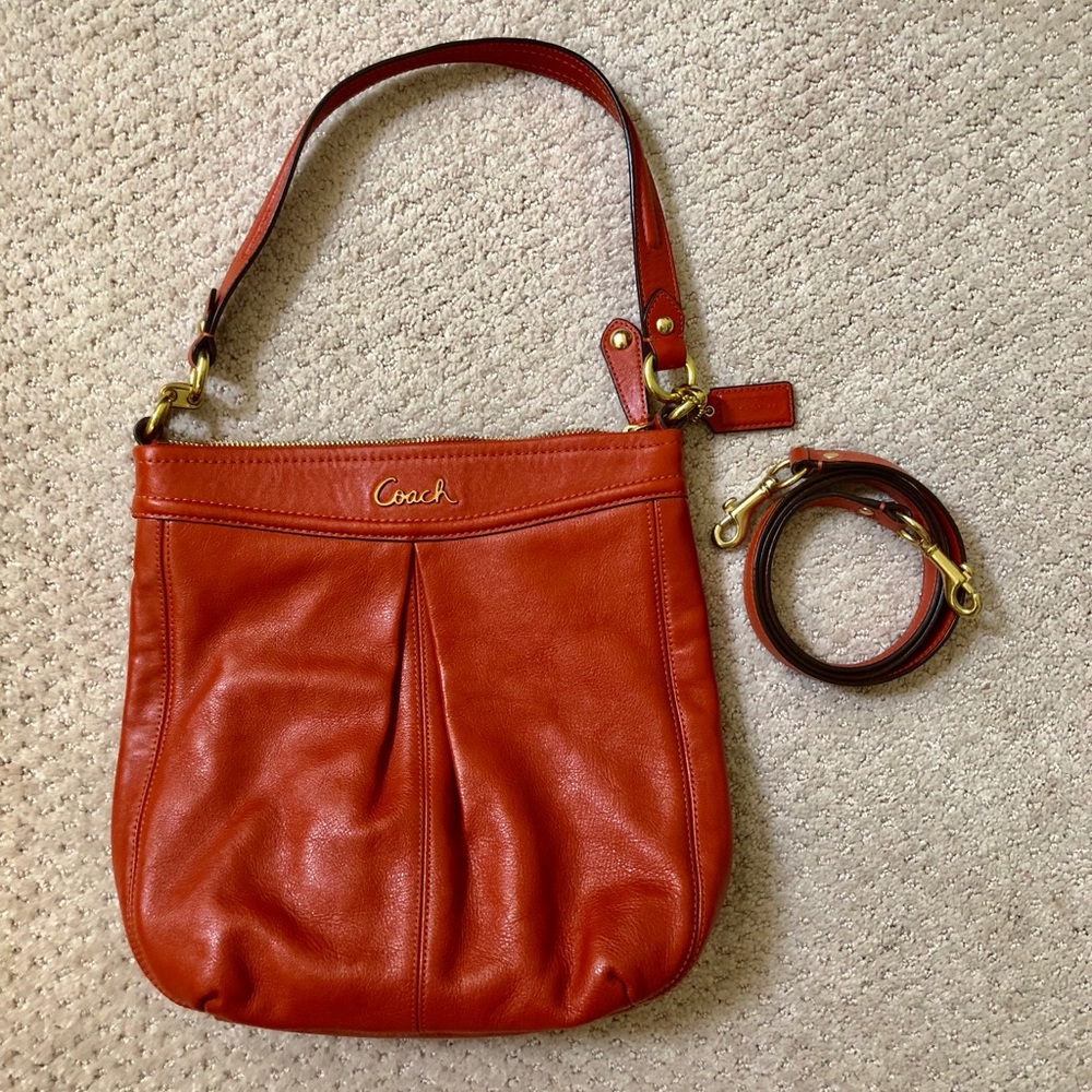 COACH Leather purse
